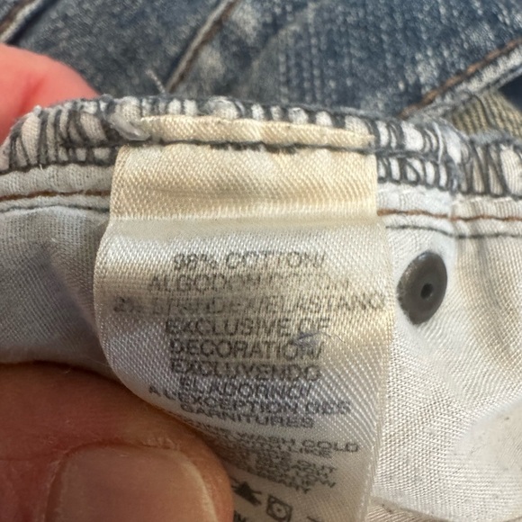 DKNY Denim Shorts - Picture 4 of 4